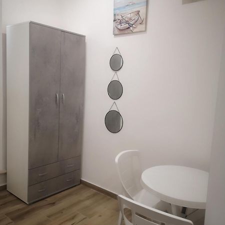 Terracina Holiday Succursale ภายนอก รูปภาพ