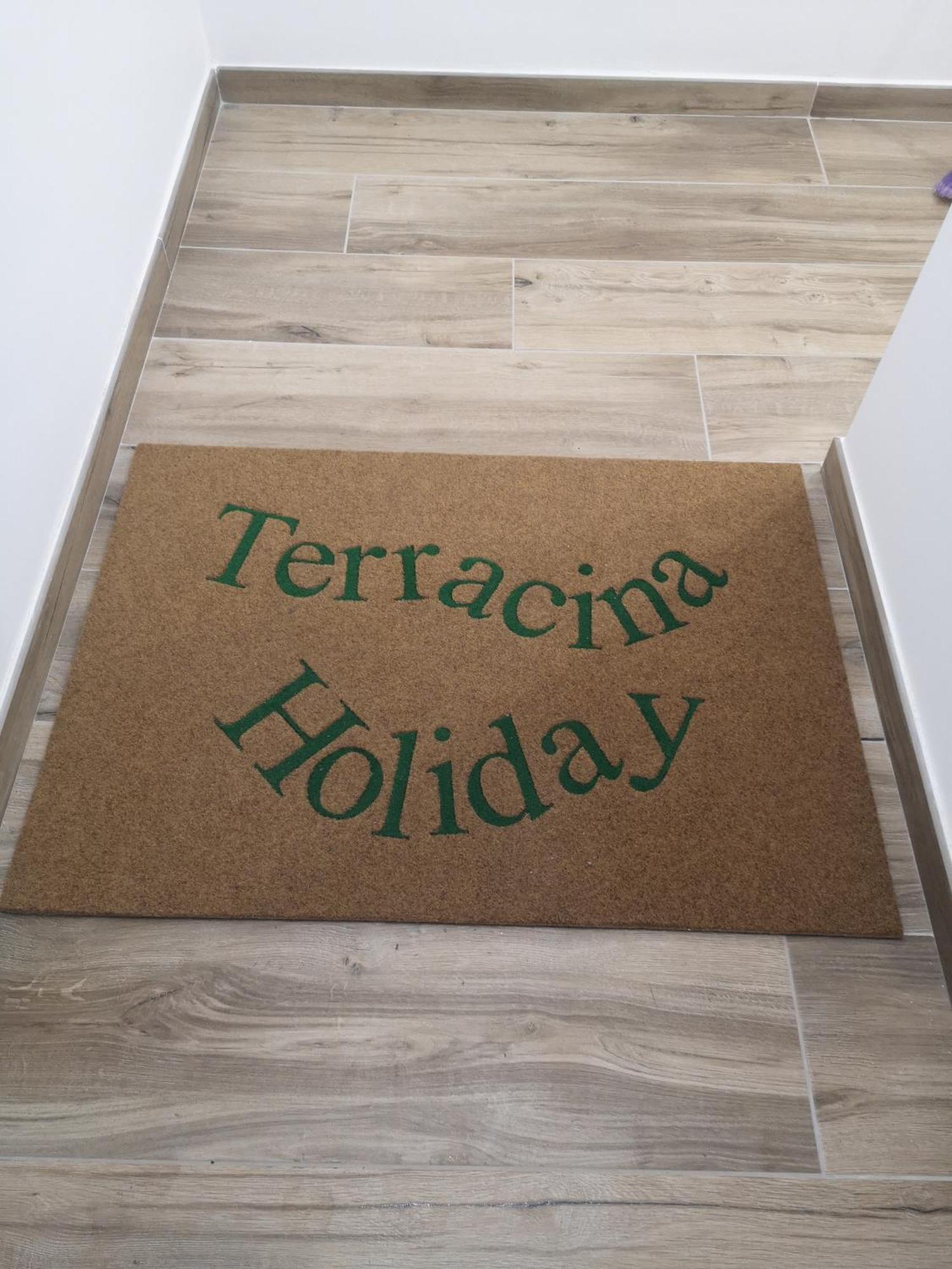 Terracina Holiday Succursale ภายนอก รูปภาพ